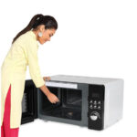 Haier 20 Litres Convection Microwave Oven, Black/White (HIL2001CWPH) - Image 5