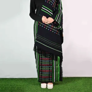 Hnemrang Puan with Stole