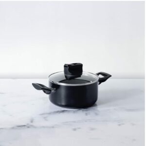 Meyer Non-Stick Covered Casserole 3.8 Liters/22cm Black