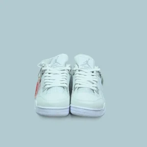 Air Jordan 4 Retro "Off-White Sail"