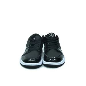Air Jordan 1 Low SE Black and White