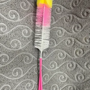 Twisting Bottle Cleaner