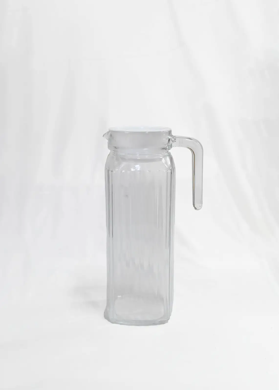 IMG-20241022-WA0140 Glass Water Jug 1000ml - Image 1