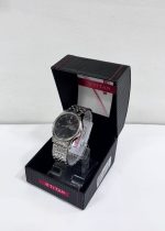 Titan Karishma Black Dial Analog with Day and Date Stainless Steel Strap watch for Men - Image 2