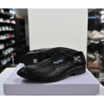 Patent Leather Crocodile Texture Smart Shoes - Image 4