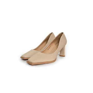 Nude Grace Pumps