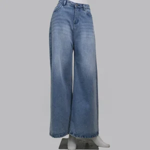 High Rise, Straight Legs Denim Jeans