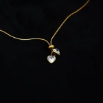 Twin Heart Gold Pendant Necklace - Image 4