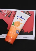 Citrus Bright Vitamin E & Vitamin C Facial Foam – Glow Cleanser - Image 2